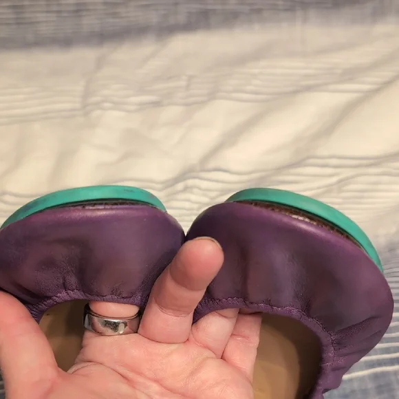 Lilac Purple Ballet Flats with Box and Pouch - Picture 3 of 5